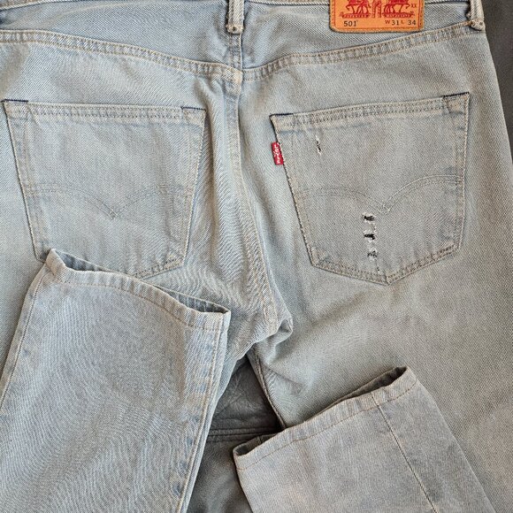 Levi's 501 Straight Leg Button Fly Jeans - Men's 31x34 - Picture 6 of 8